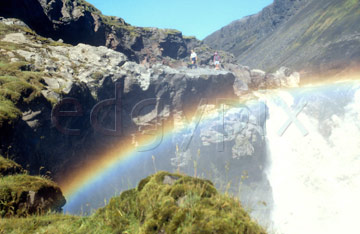 Comp image : torf0308 : Rainbow over the Markarflj&oacute;t Gorge [Markarfljot Gorge], Iceland